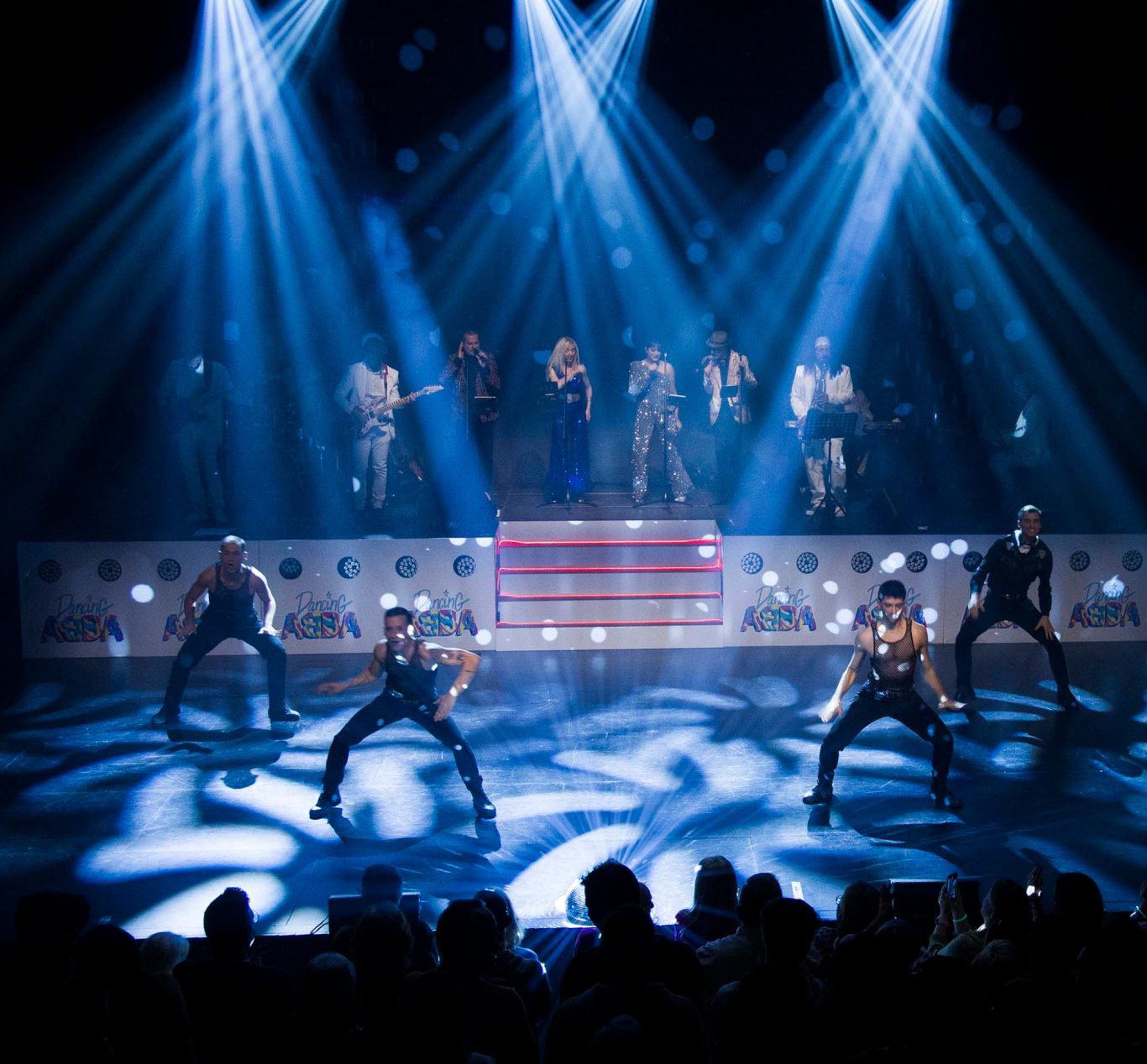 DANCING ABBA TOUR